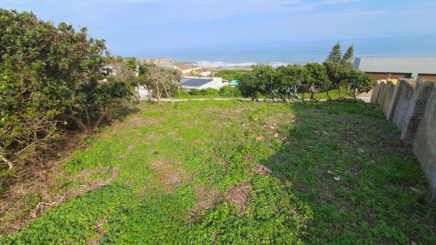  Bedroom Property for Sale in Seaview Eastern Cape